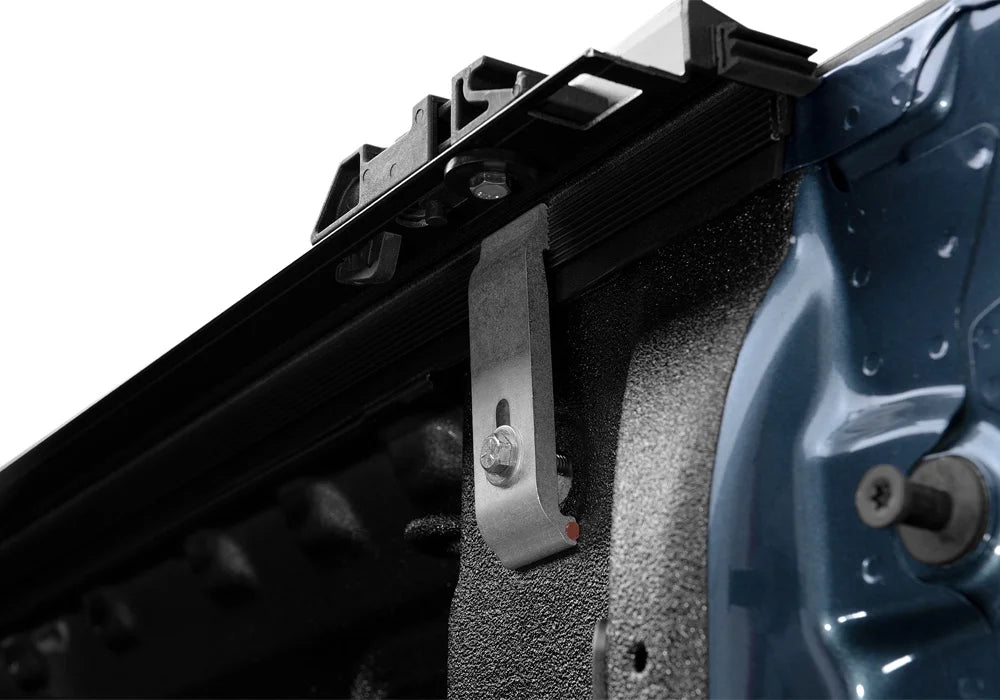 RealTruck TruXedo Pro X15 Soft Roll Up Truck Bed Tonneau shield | 1473301 | suitable with 2020-2021 Chevy/GMC Silverado/Sierra 2500/3500HD 6' 10" Bed (82.2")
